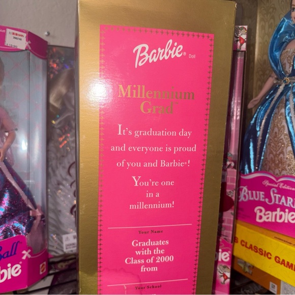 Barbie Millenium Grad, 2000 Graduate Special Edition, Never Out Of The Box - Picture 9 of 11